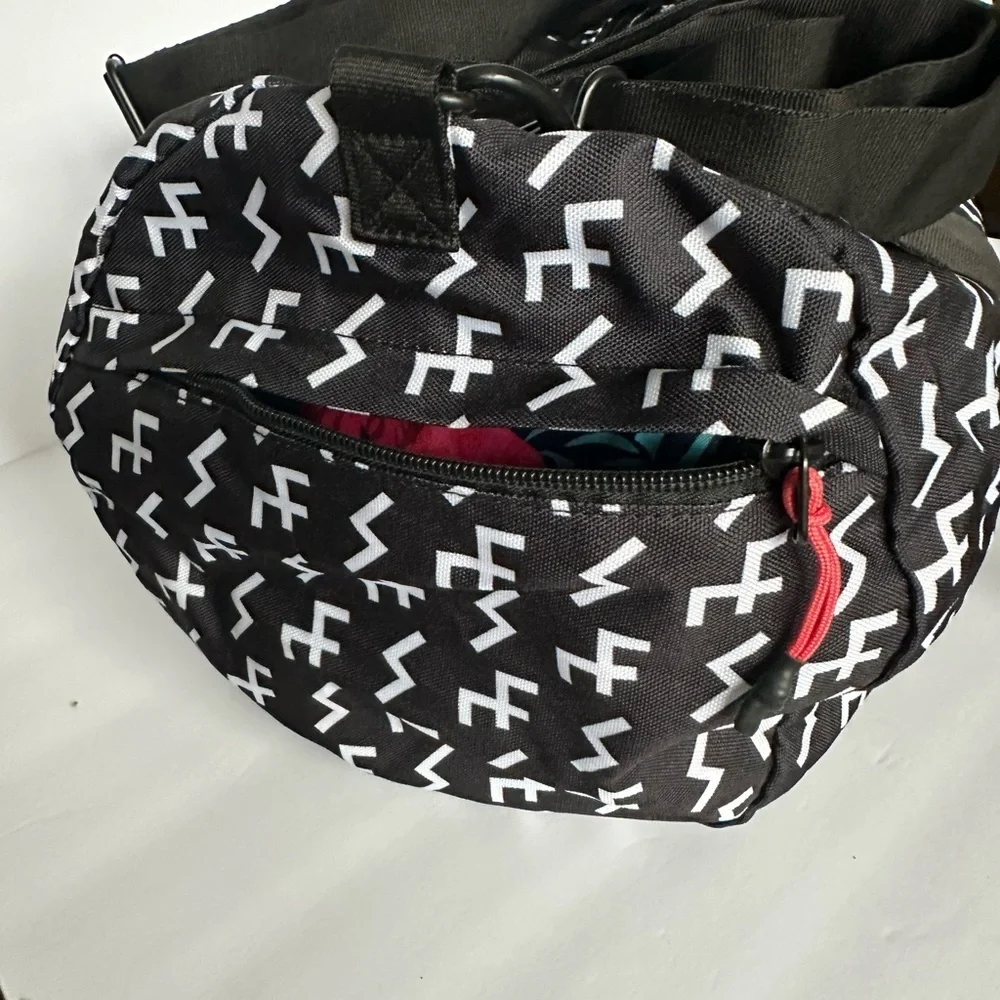 Not Dead Yet or HVlll Rune Black and White Duffel Bag NWT